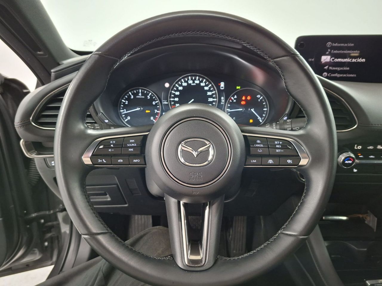 Mazda 3 e-SKYACTIV-G 90KW EXCLUSIVE-LINE PLUS AT - Foto 17