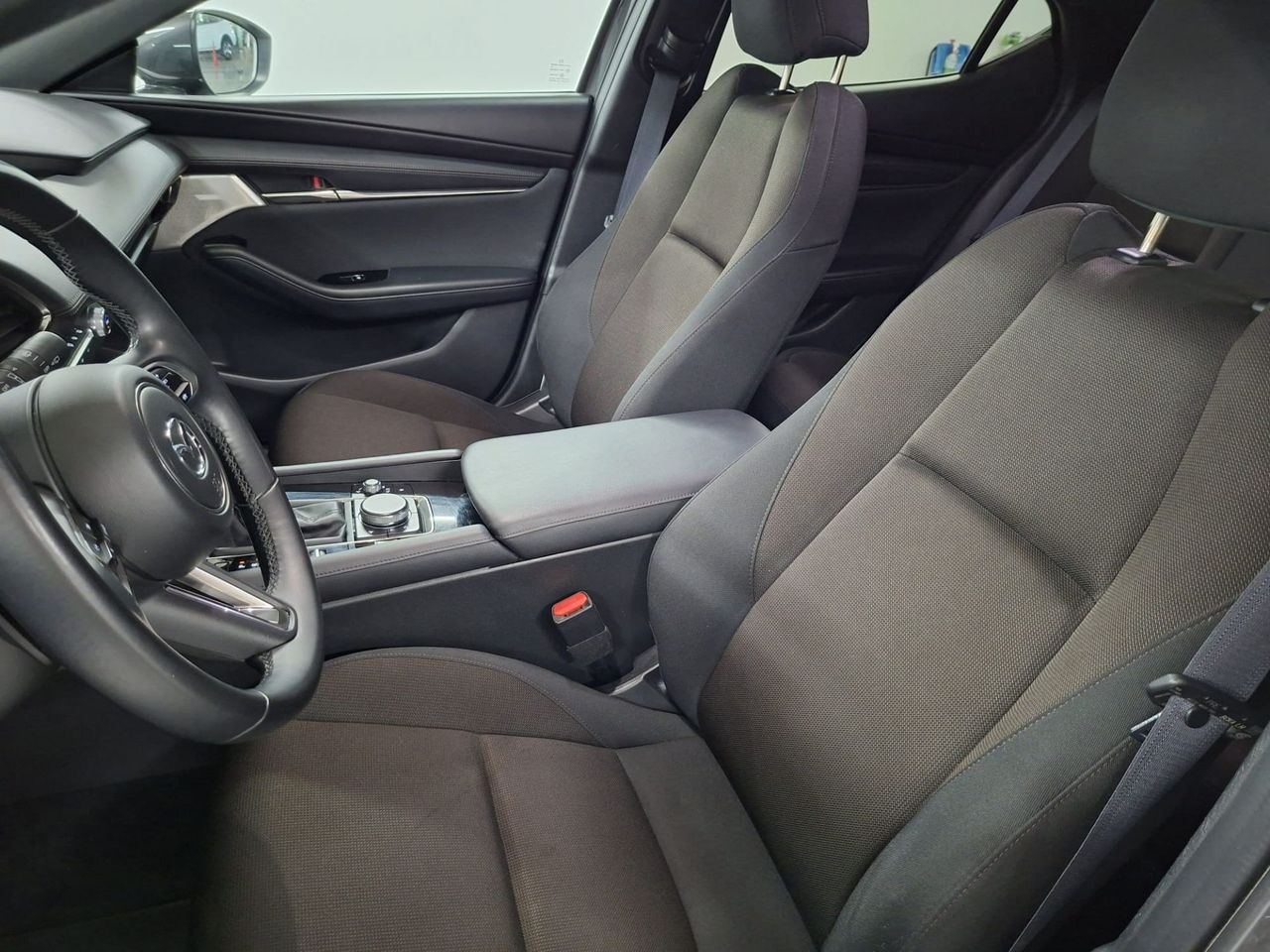 Mazda 3 e-SKYACTIV-G 90KW EXCLUSIVE-LINE PLUS AT - Foto 20