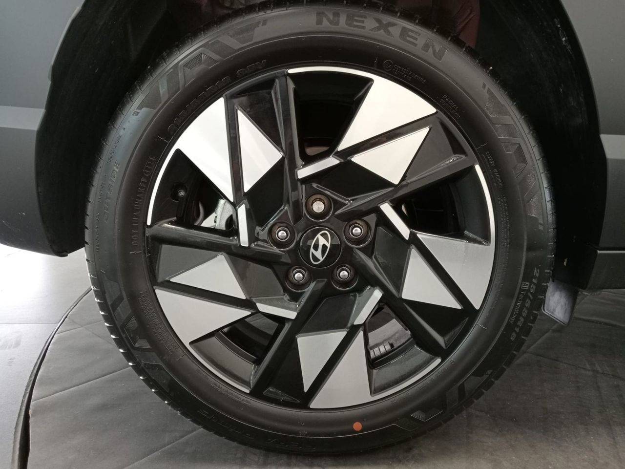 Hyundai Kona 1.6 GDI HEV Tecno DCT - Foto 32