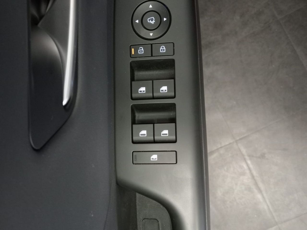 Hyundai Kona 1.6 GDI HEV Tecno DCT - Foto 28