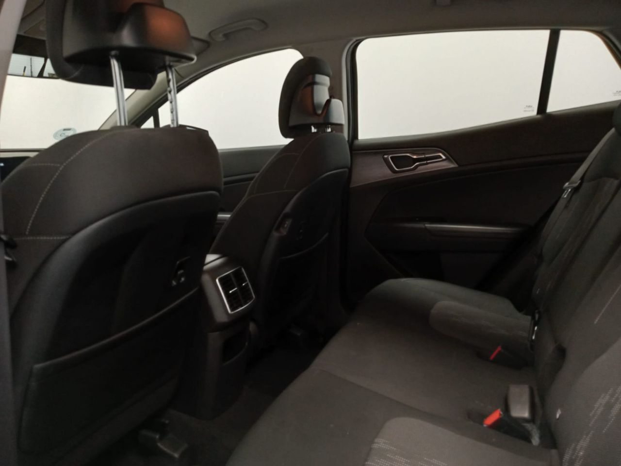 Kia Sportage 1.6 T-GDi 110kW (150CV) Drive 4x2 - Foto 22