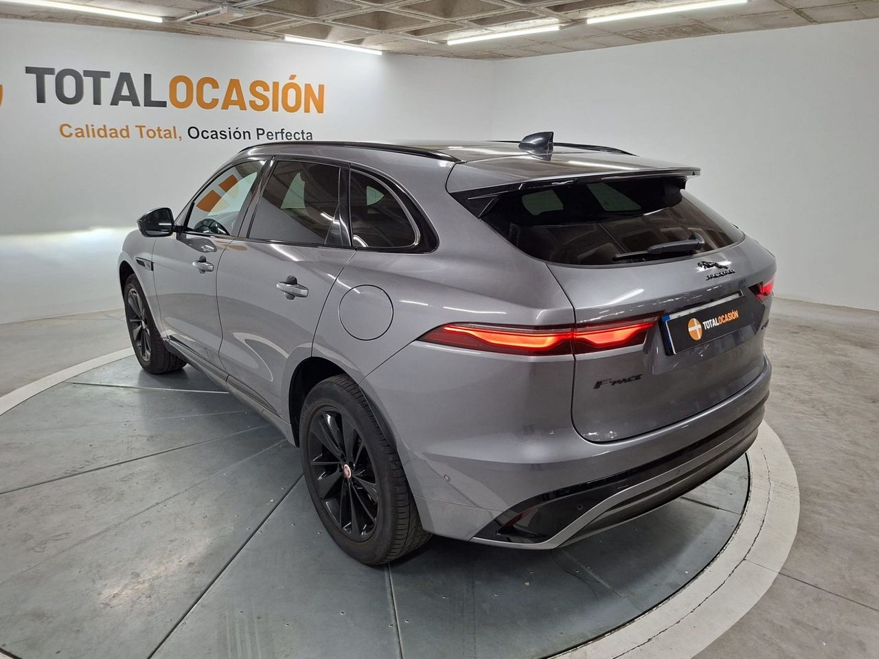 Jaguar F-Pace 2.0 I4 PHEV 404PS AWD Auto R-Dynamic S - Foto 4