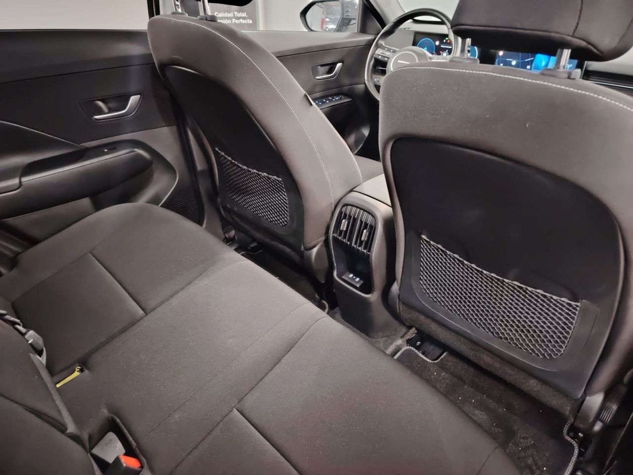 Hyundai Kona EV 115kW 48kWh Flexx - Foto 27