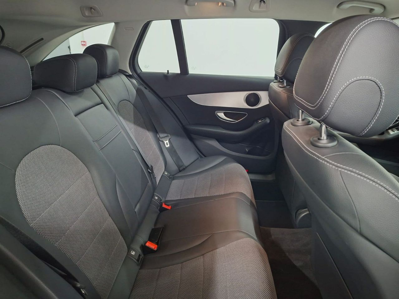 Mercedes Clase C C 220 d Estate - Foto 21