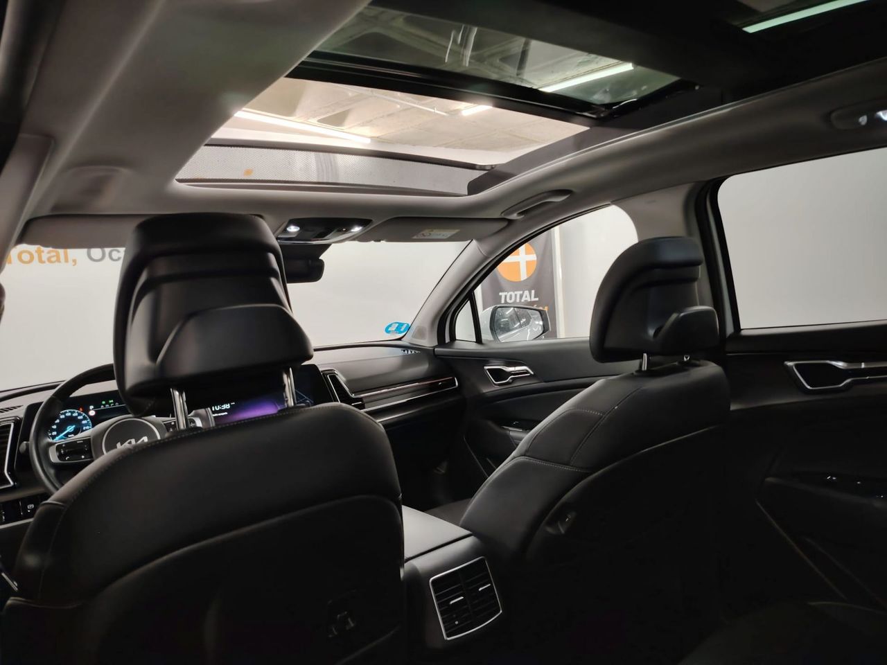 Kia Sportage 1.6 T-GDi PHEV 198kW (265CV) Drive 4x4 - Foto 27