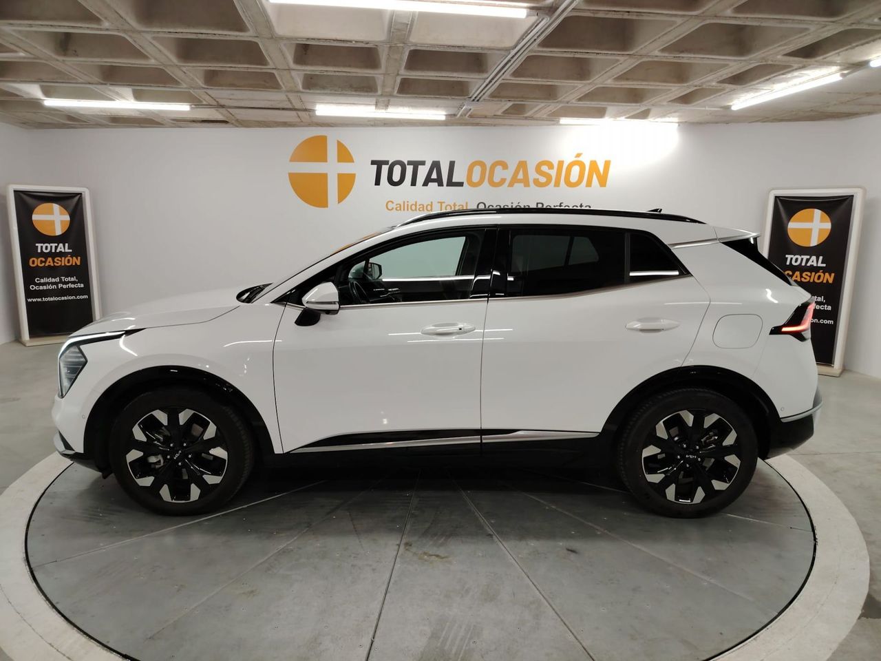 Kia Sportage 1.6 T-GDi PHEV 198kW (265CV) Drive 4x4 - Foto 7