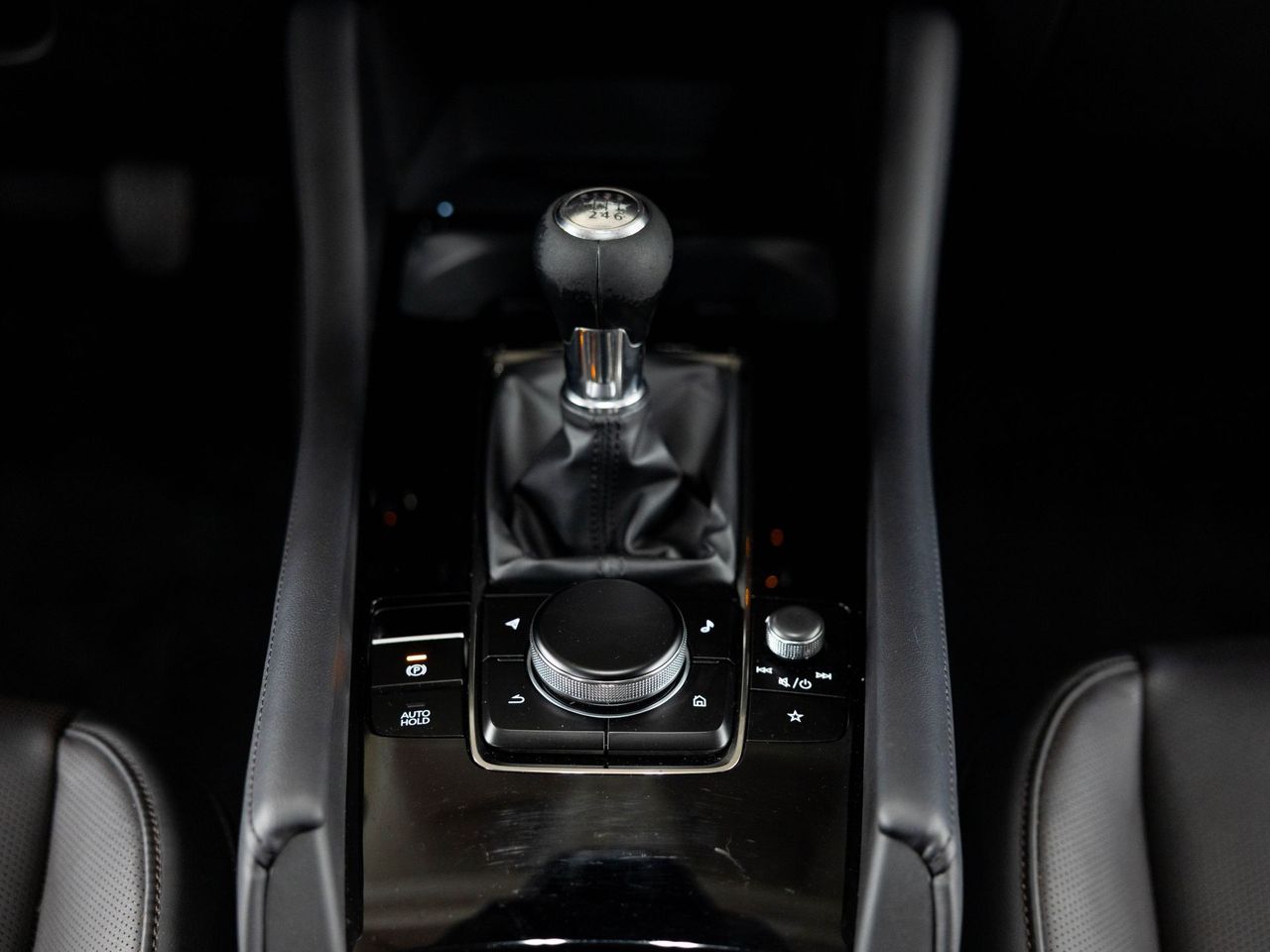 Mazda 3 e-SKYACTIV-X EXCLUSIVE-LINE PLUS - Foto 21