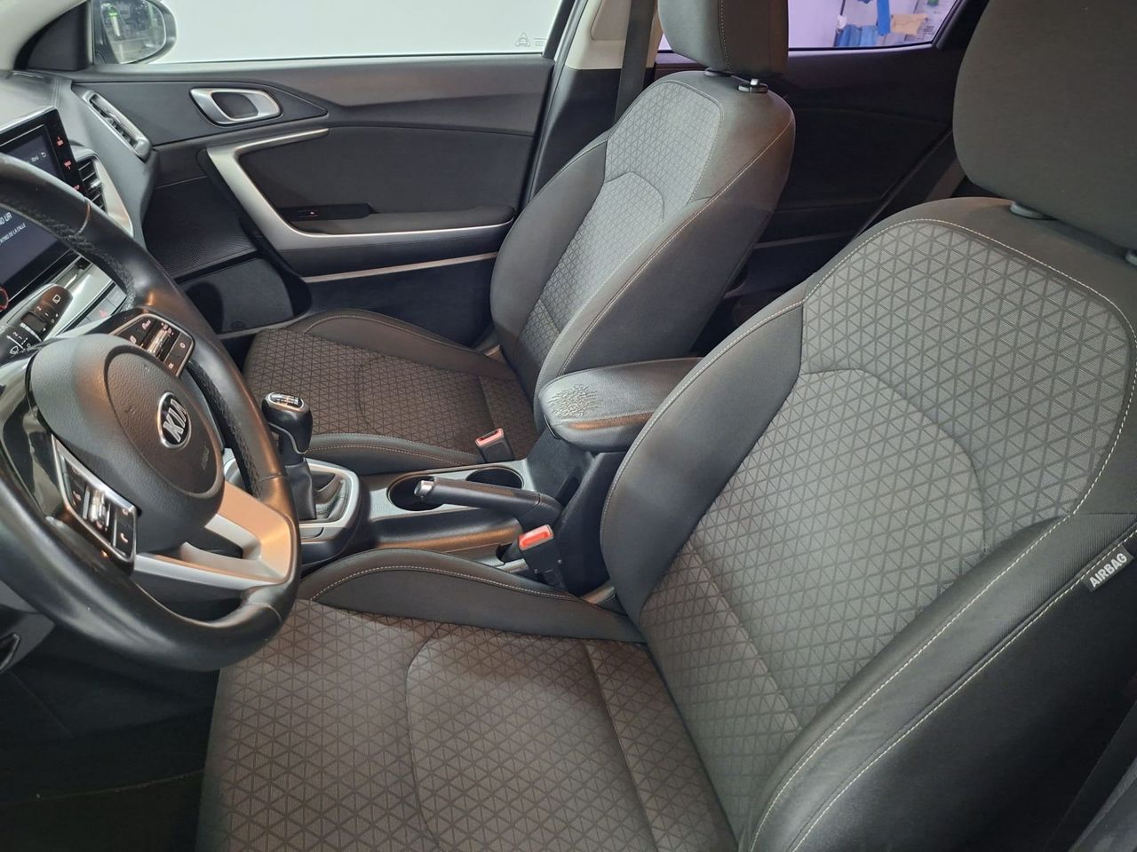 Kia XCeed 1.0 T-GDi Drive 88kW (120CV) - Foto 11
