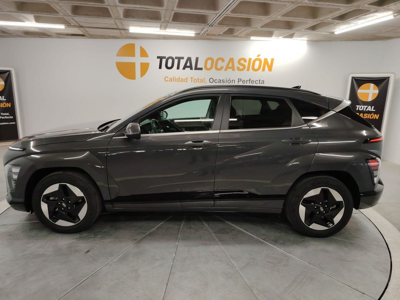 Hyundai Kona EV 115kW 48kWh Flexx - Foto 7