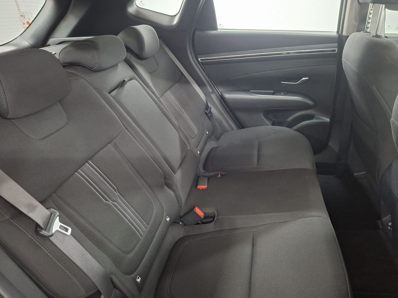 Hyundai Tucson 1.6 TGDI 169kW (230CV) HEV Maxx Auto - Foto 27