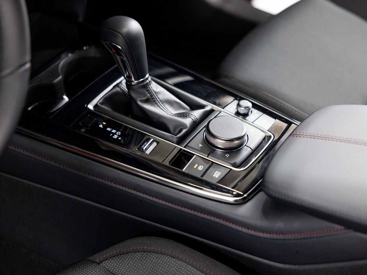 Mazda CX-30 2.0L e-SKYACTIV X MHEV 137kW (186CV) 6AT FWD Homura - Foto 18