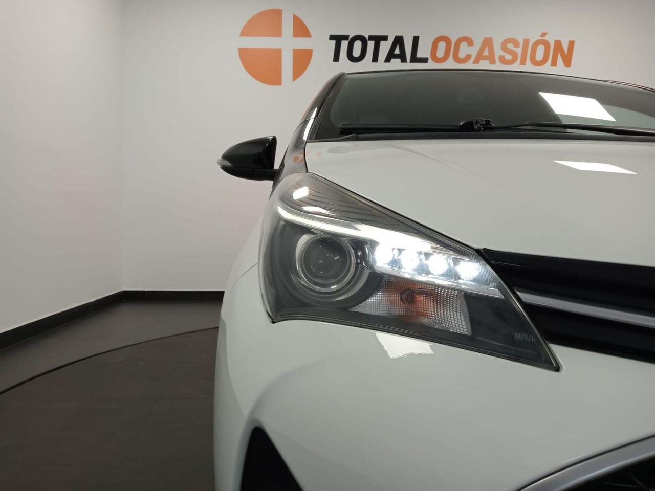 Toyota Yaris 1.3 100 Feel - Foto 12