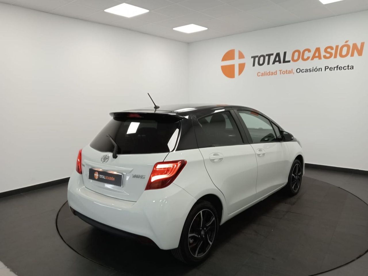 Toyota Yaris 1.3 100 Feel - Foto 8