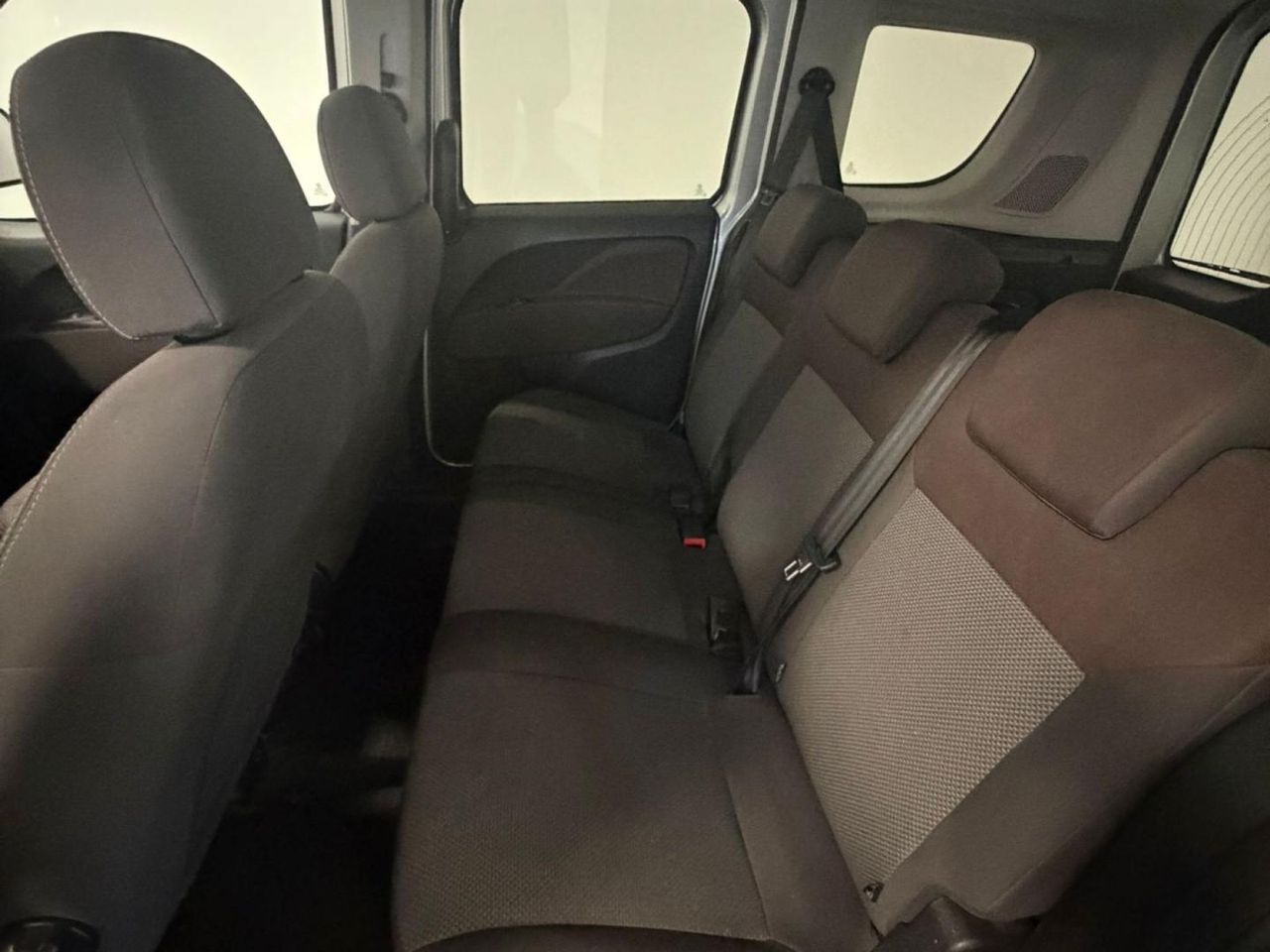 Fiat Doblò Combi N1 Trekking 1.6 Mjet 88kW (120CV) - Foto 9