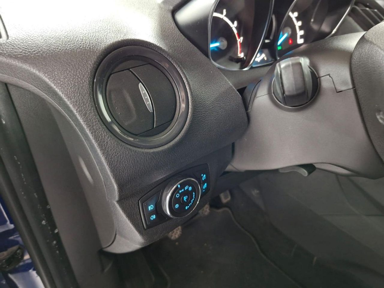 Ford Tourneo Courier 1.0 EcoBoost 74kW (100CV) Trend - Foto 27