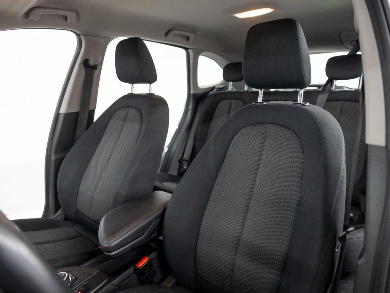 BMW X1 sDrive18dA - Foto 28