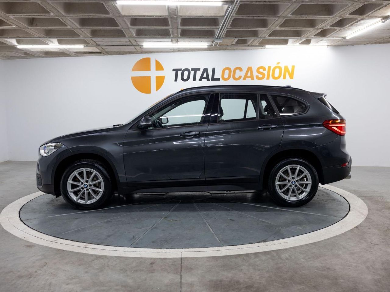 BMW X1 sDrive18dA - Foto 6