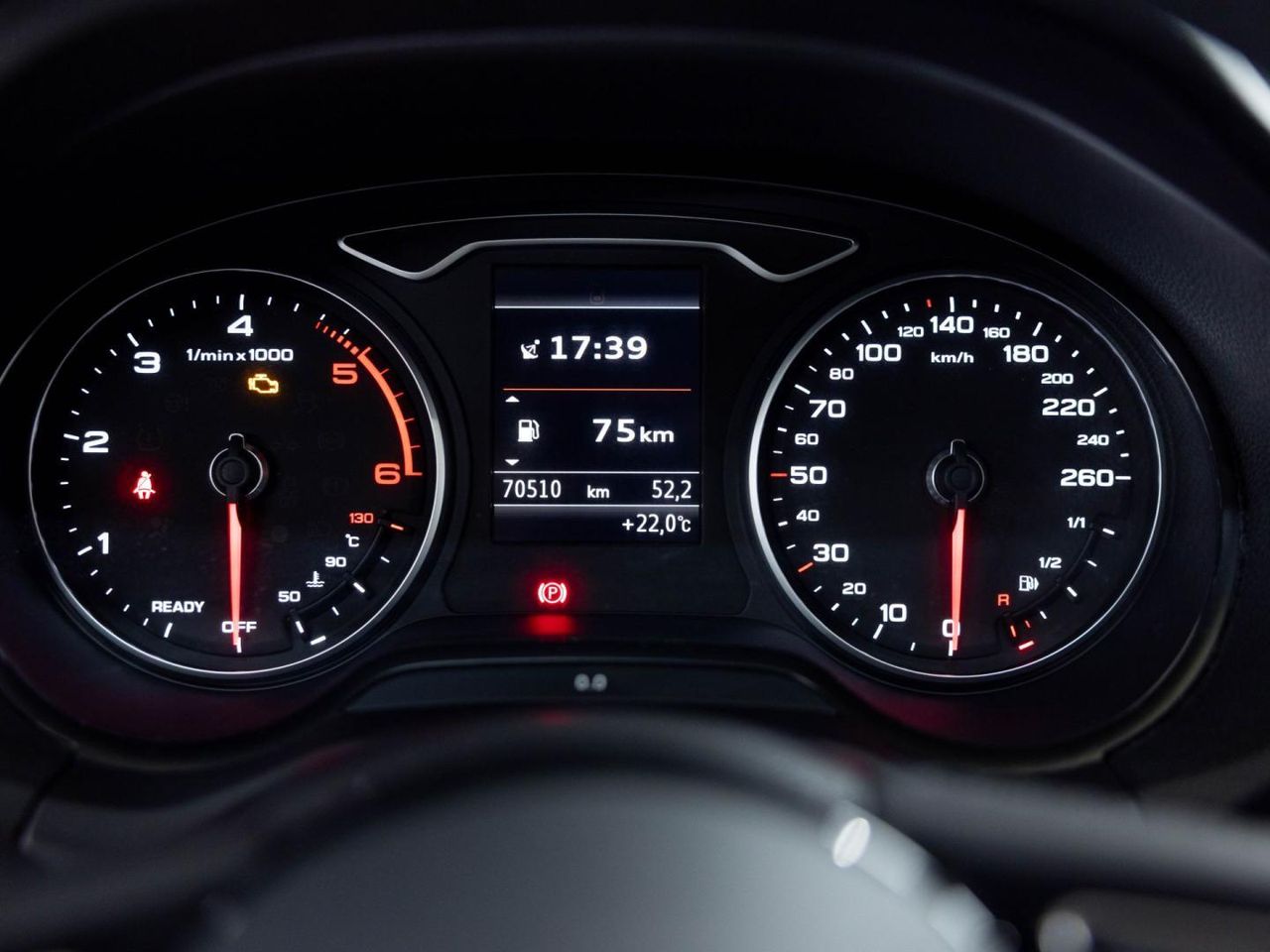 Audi Q2 Sport 30 TDI 85kW (116CV) - Foto 24