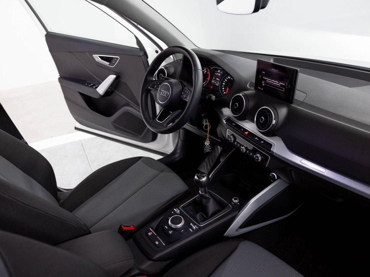 Audi Q2 Sport 30 TDI 85kW (116CV) - Foto 18