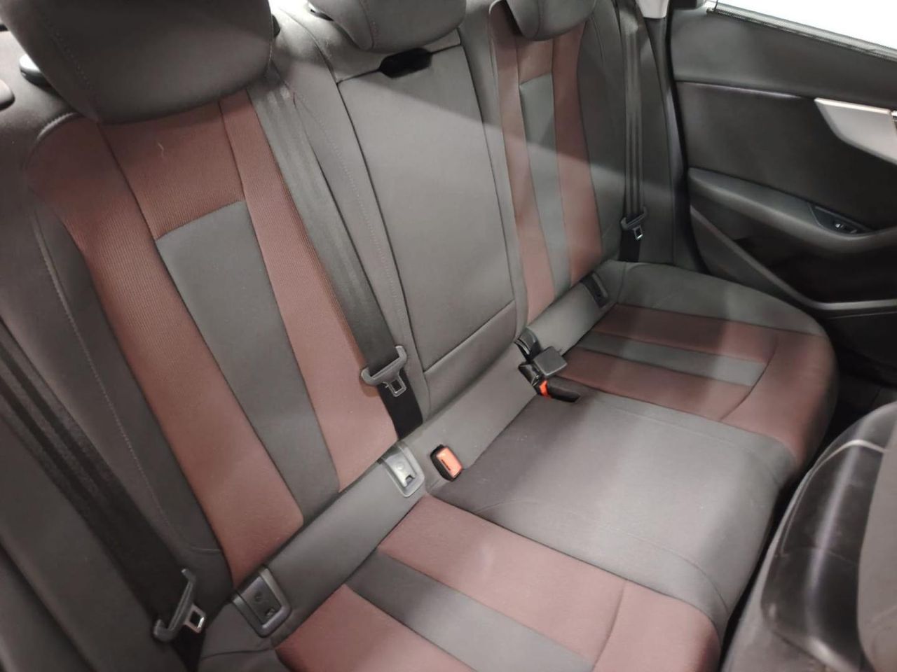 Audi A4 S line edition 1.4 TFSI 110kW (150CV) - Foto 19