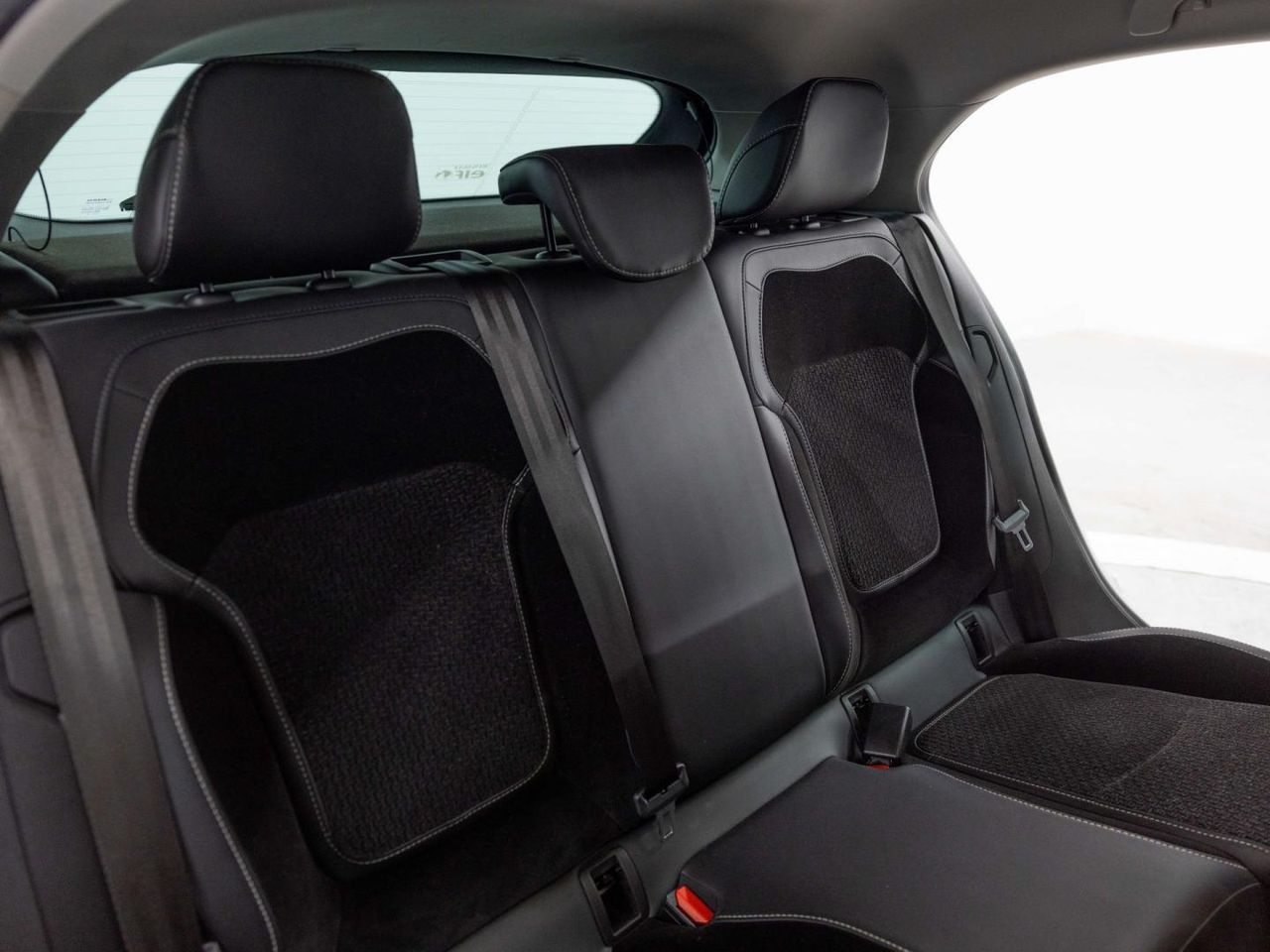 Renault Megane Zen Tce GPF 103 kW (140CV) - Foto 22