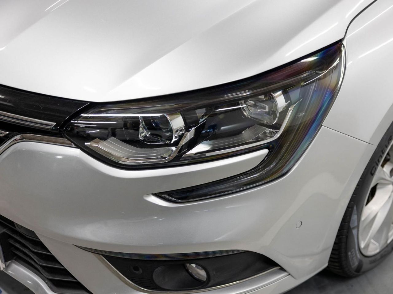 Renault Megane Zen Tce GPF 103 kW (140CV) - Foto 13