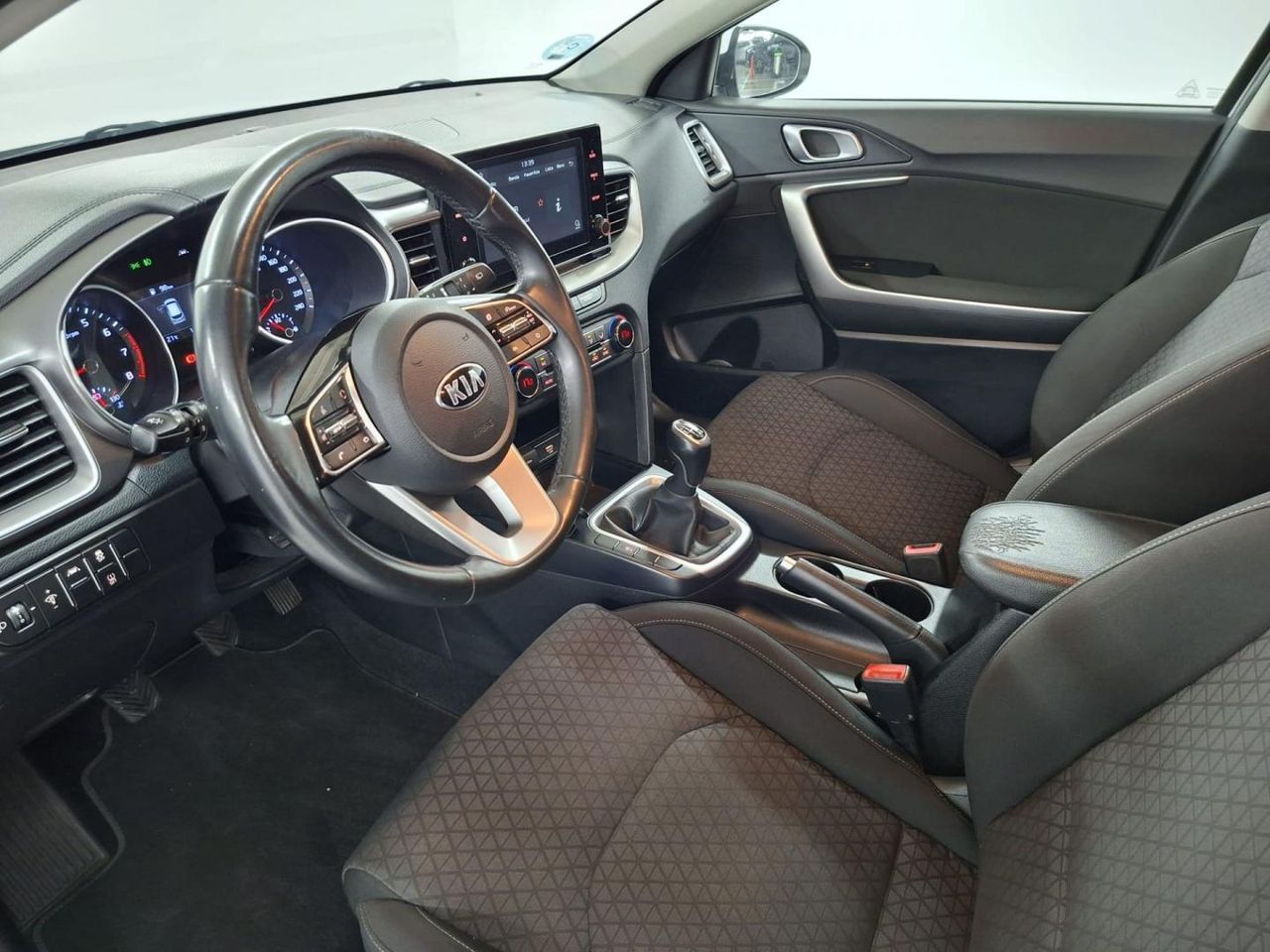 Kia XCeed 1.0 T-GDi Drive 88kW (120CV) - Foto 10