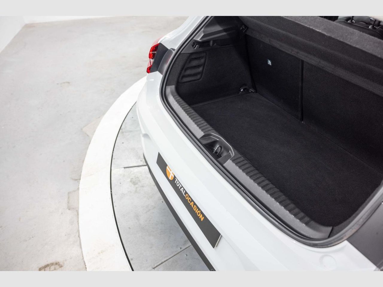 Mitsubishi Colt 100T Motion - Foto 10