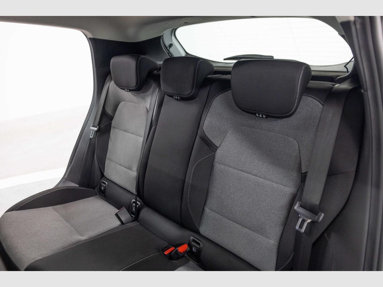 Mitsubishi Colt 100T Motion - Foto 24