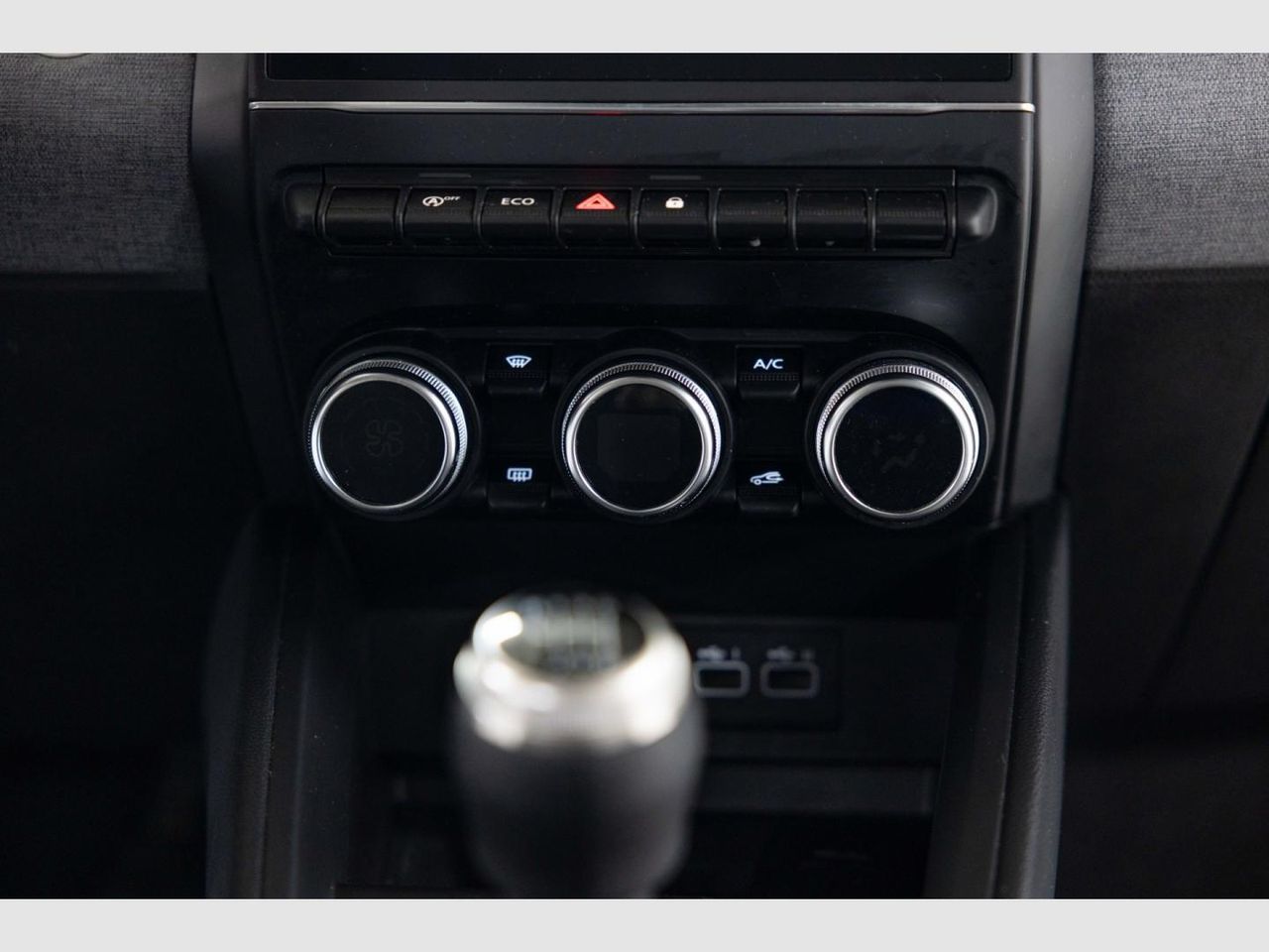 Mitsubishi Colt 100T Motion - Foto 21