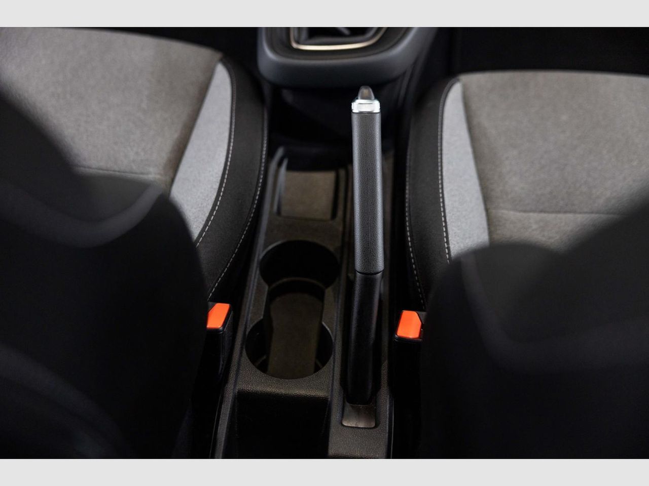 Mitsubishi Colt 100T Motion - Foto 23