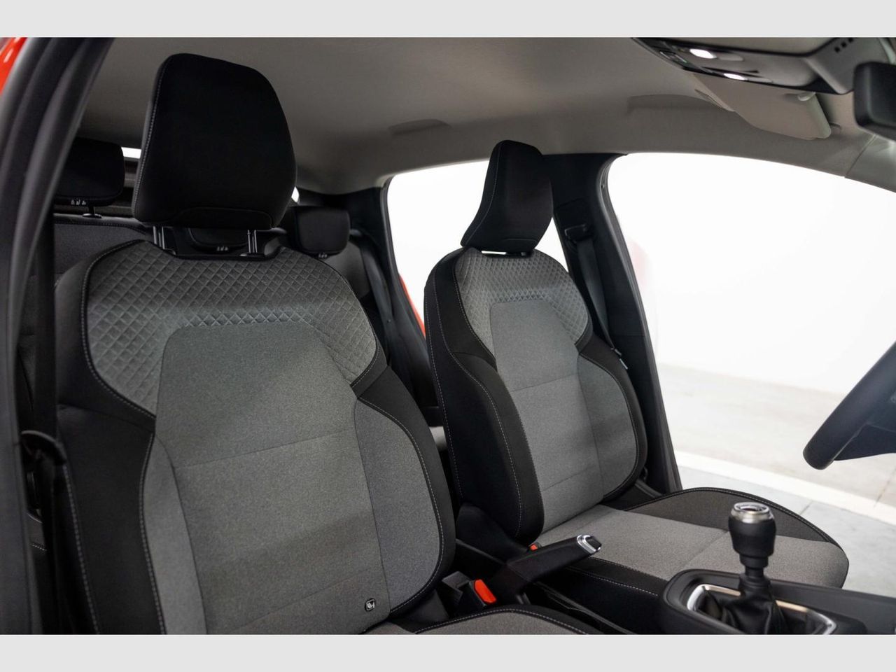 Mitsubishi Colt 100T Motion - Foto 24