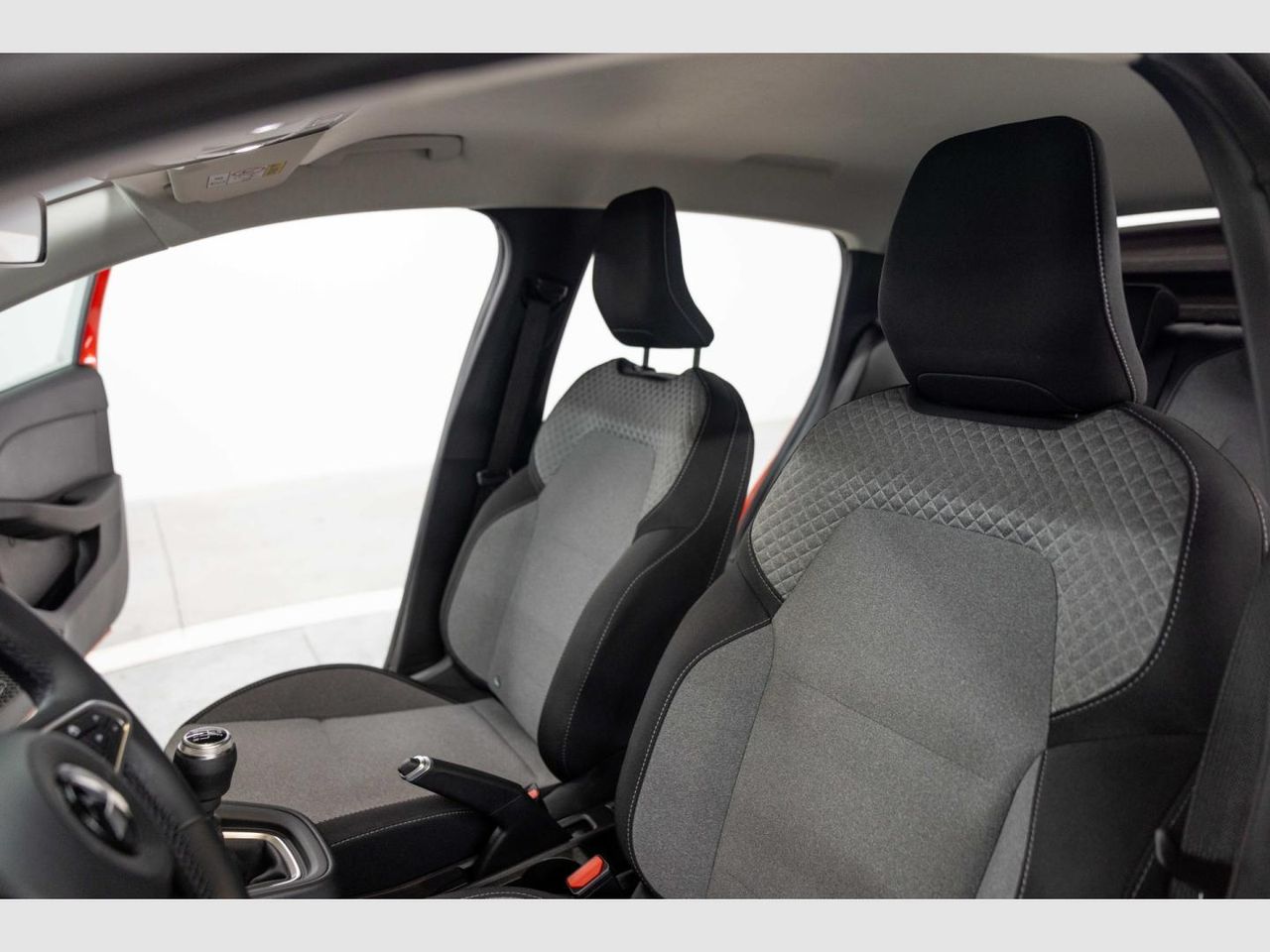 Mitsubishi Colt 100T Motion - Foto 25