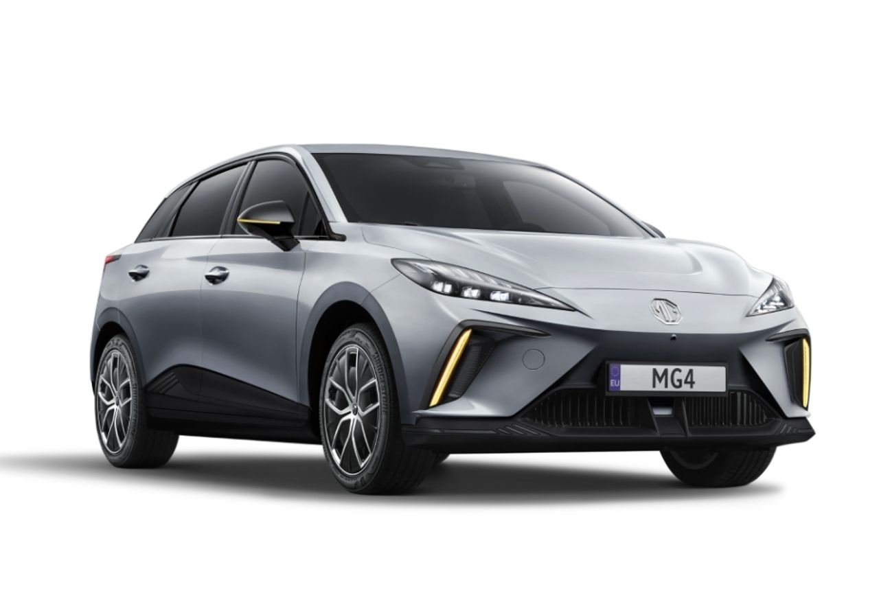 mg mg4 2025 /