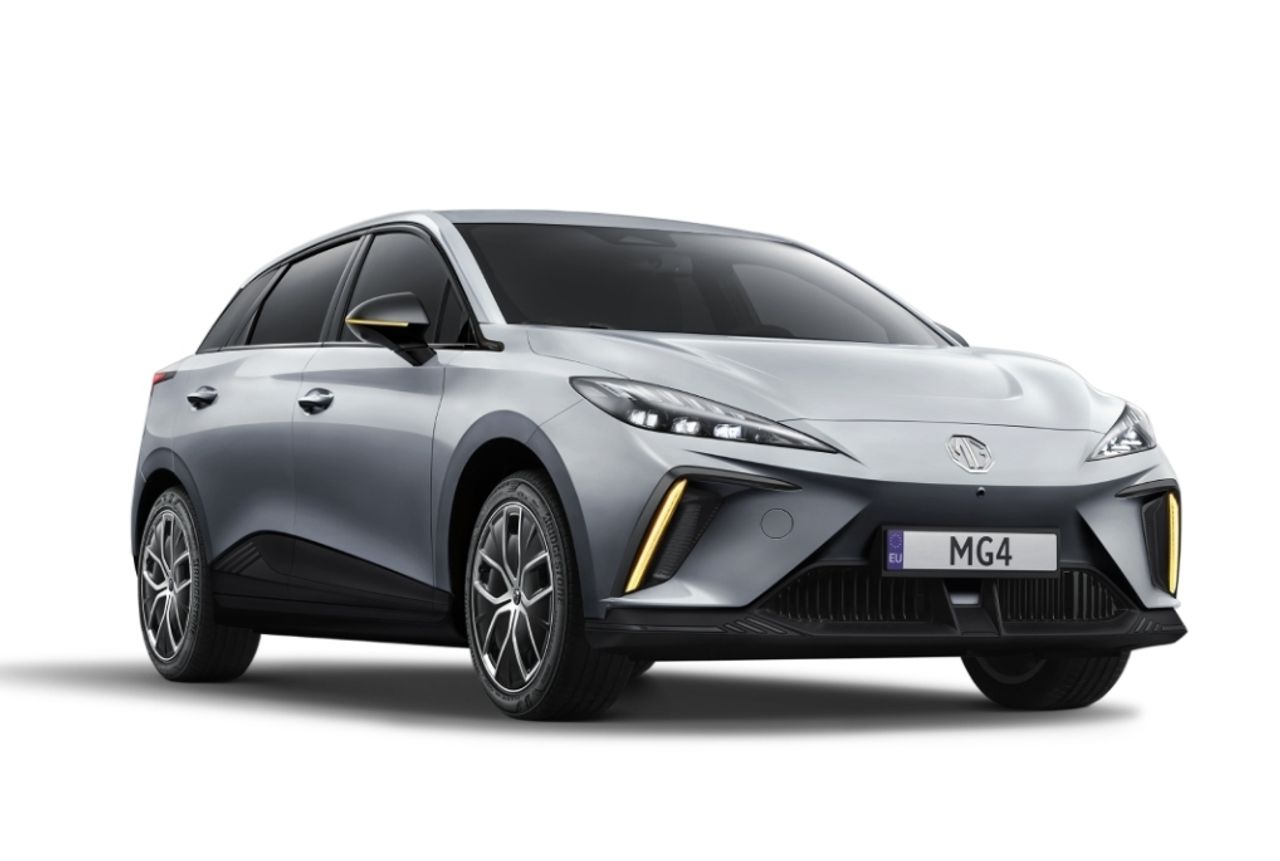 mg mg4 2025 /