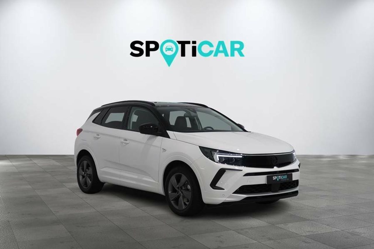 opel grandland 2022 / foto grande (3)