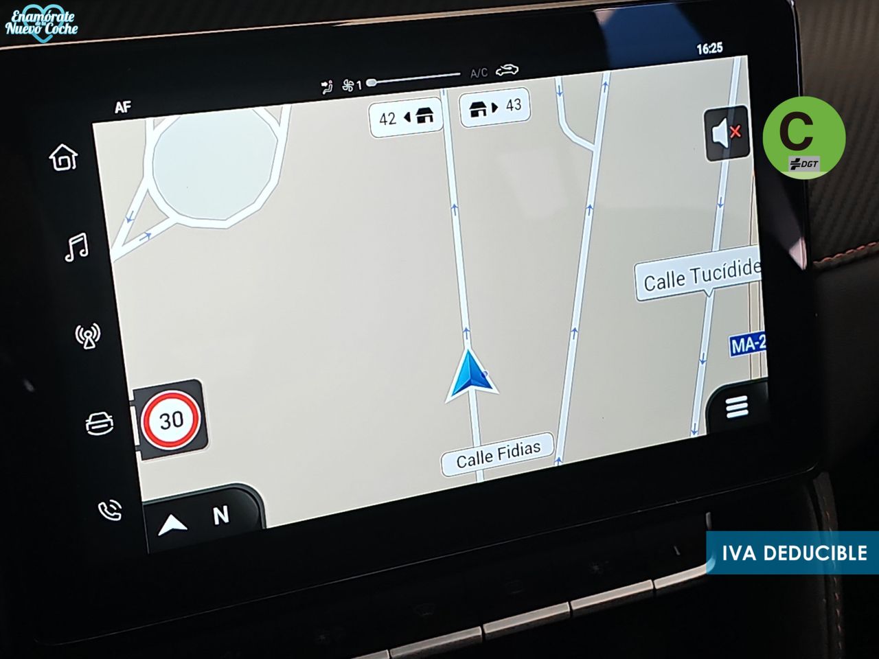 MG ZS 1.5 Luxury 78 kW (106 CV) - foto 19