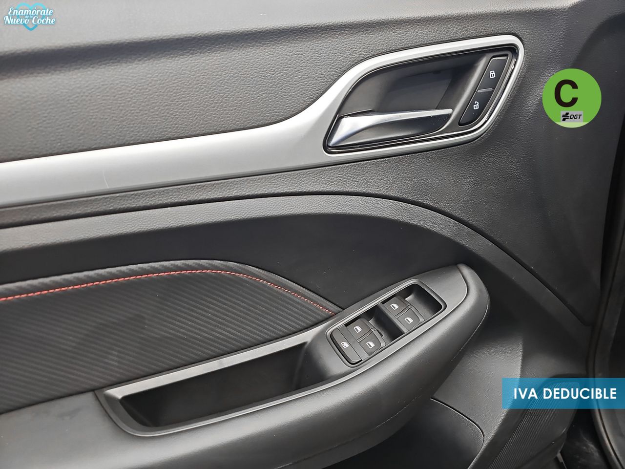 MG ZS 1.5 Luxury 78 kW (106 CV) - foto 31