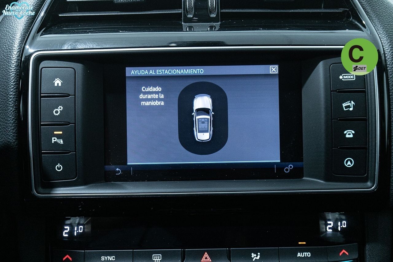 Jaguar F-Pace 2.0L i4D Prestige AWD Auto 177 kW (240 CV) - foto 25