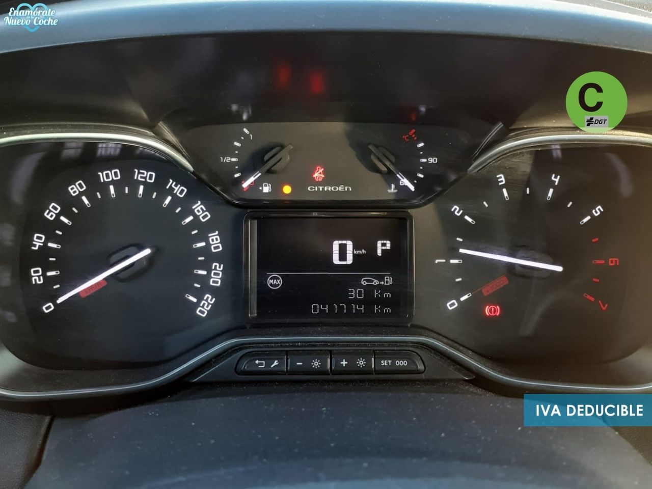 Citroën C3 Aircross PureTech 130 Shine Pack EAT6 96 kW (131  - foto 4