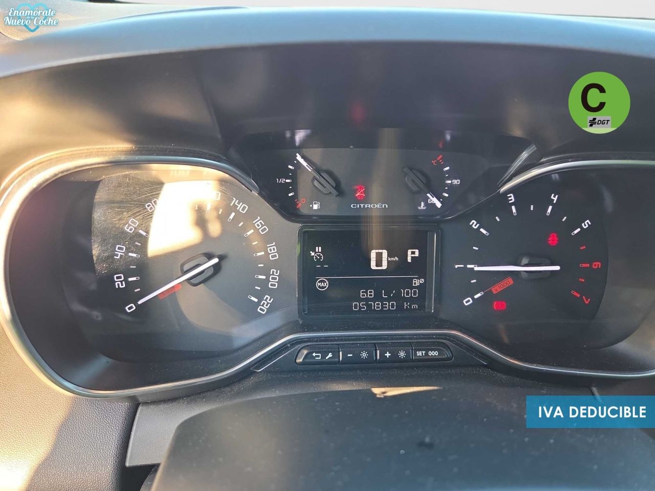 Citroën C3 Aircross PureTech 130 Shine Pack EAT6 96 kW (131  - foto 9