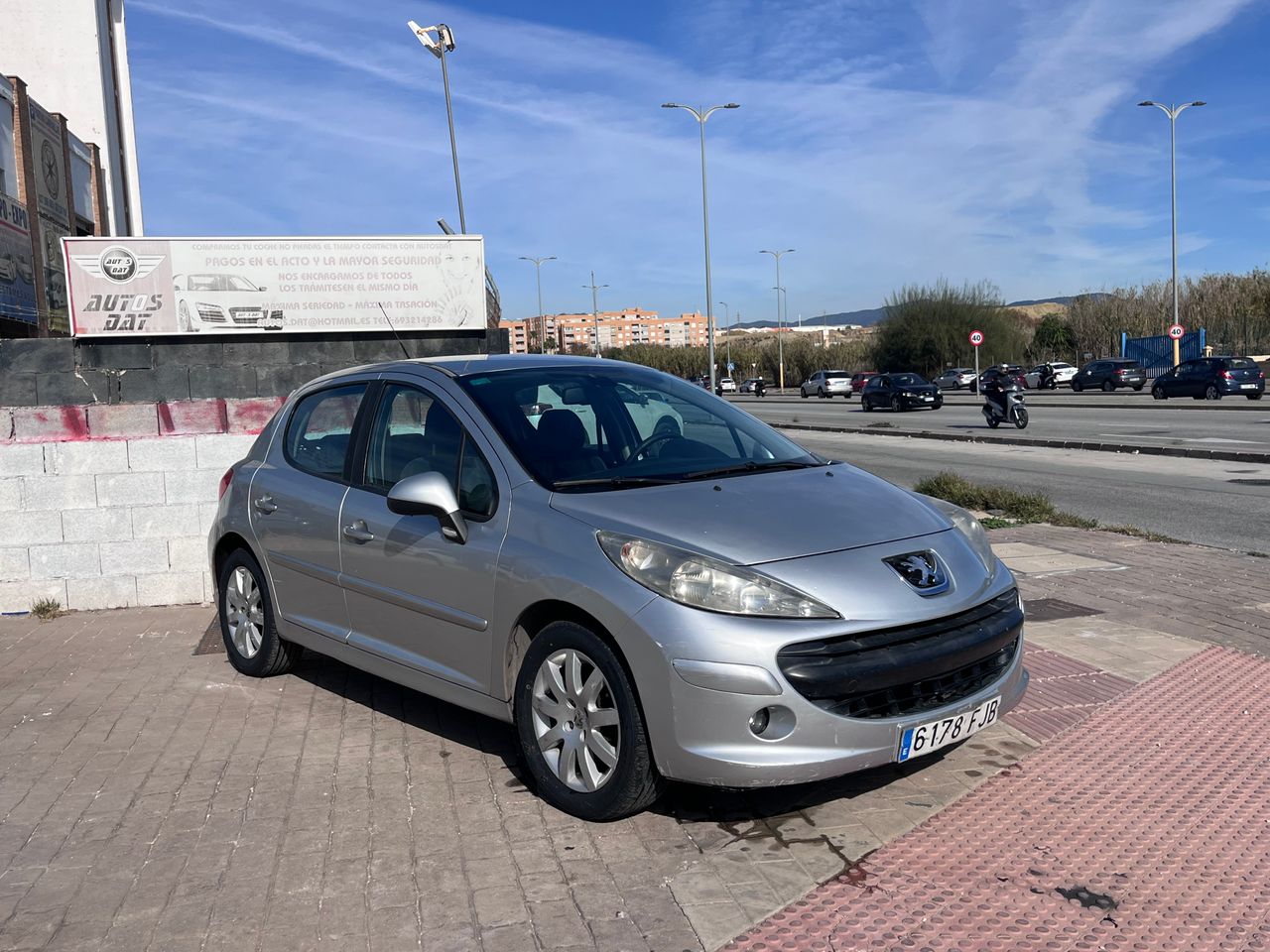 peugeot 207 2007 /