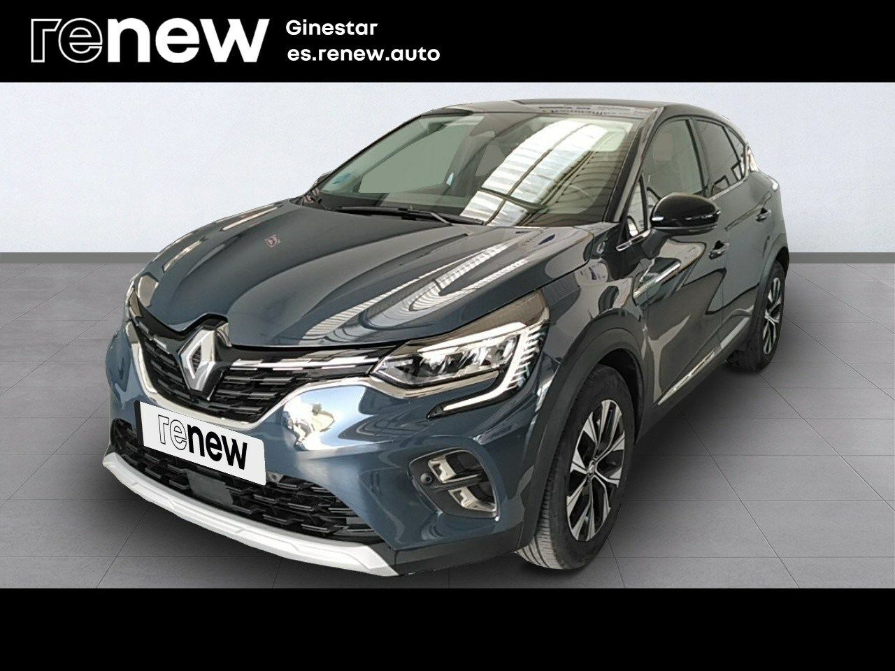 renault captur 2023 /