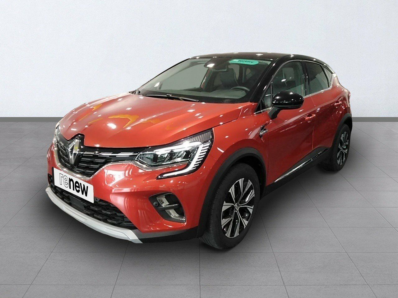 renault captur 2023 /