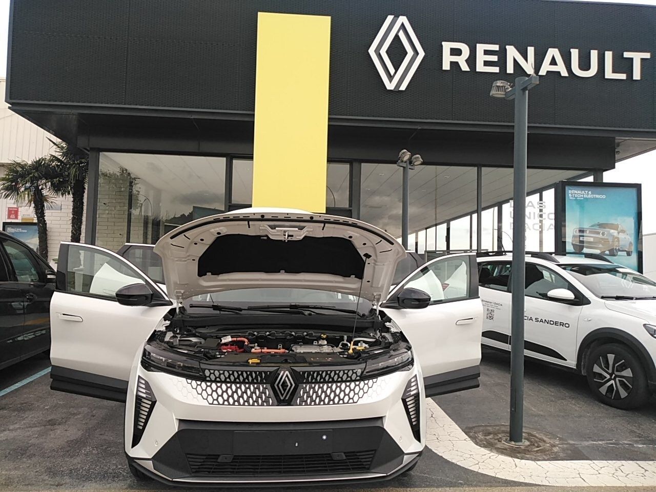 Renault Scenic E-tech Techno Autonomia Confort 125kw - foto 22