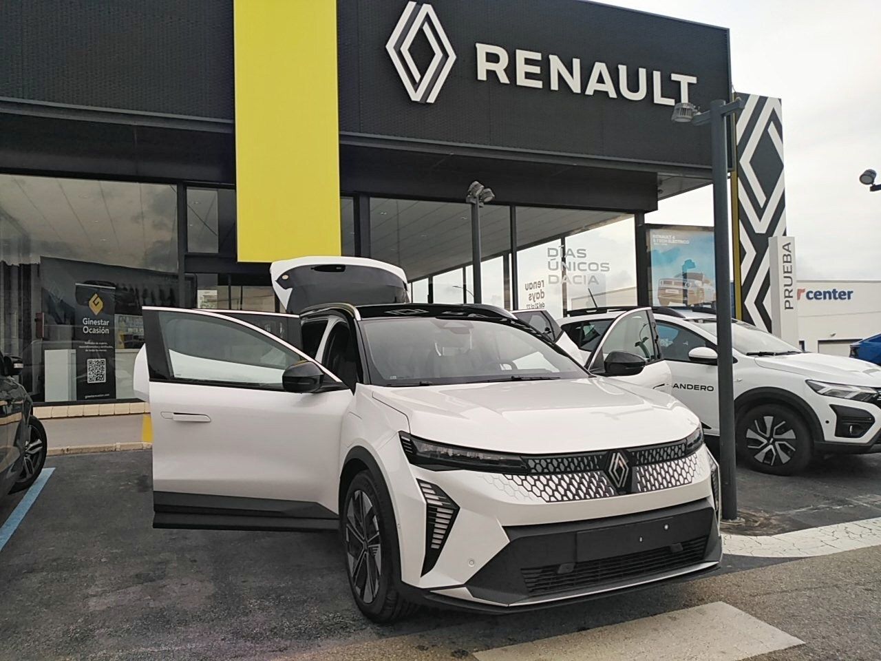 Renault Scenic E-tech Techno Autonomia Confort 125kw - foto 23