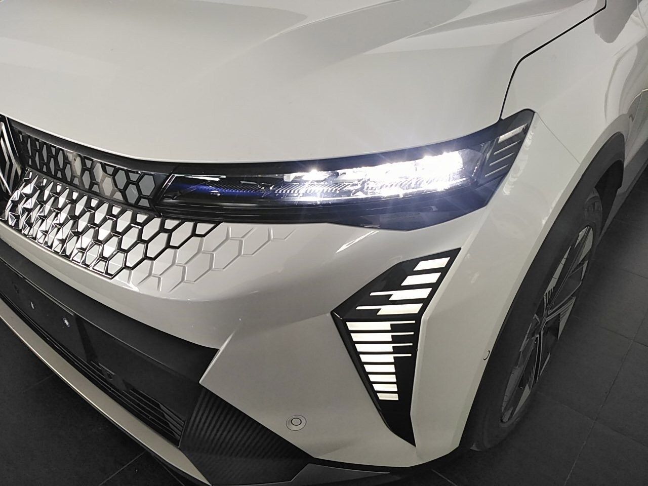 Renault Scenic E-tech Techno Autonomia Confort 125kw - foto 18