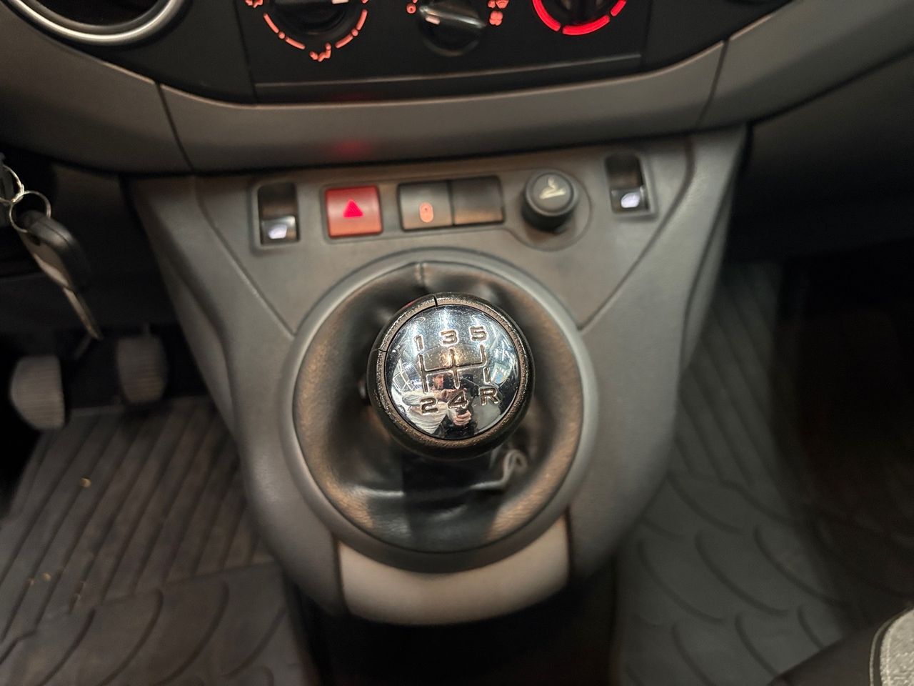 Citroën Berlingo Multispace Feel BlueHDi 75 - Foto 15