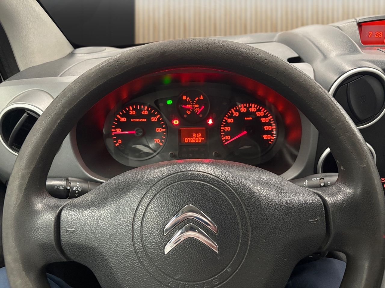 Citroën Berlingo Multispace Feel BlueHDi 75 - Foto 11