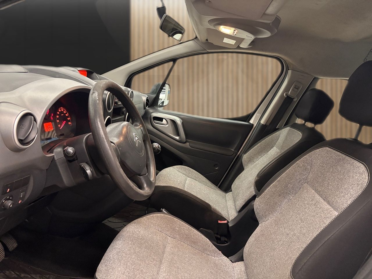 Citroën Berlingo Multispace Feel BlueHDi 75 - Foto 9